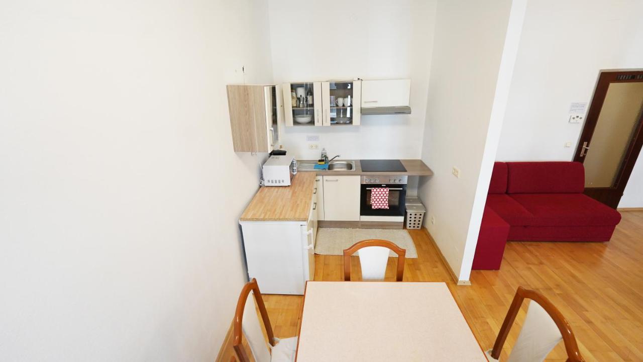 Cozynite Premium Apartment Hernals 1 Vienna Exterior photo